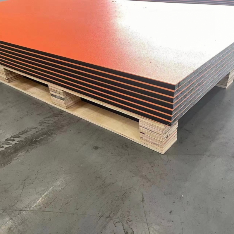 PE two-color board